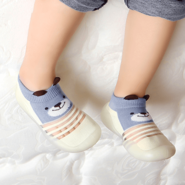 BREATHABLE BABY SHOES